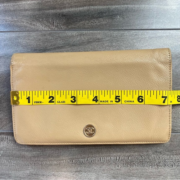 Chanel Bi-Fold Tan Leather Wallet - Picture 14 of 15